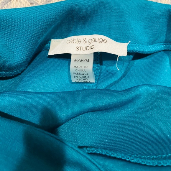 Cable & Gauge Studio Women's Size Medium Lounge Turtleneck Top – Sea Green - Picture 4 of 9